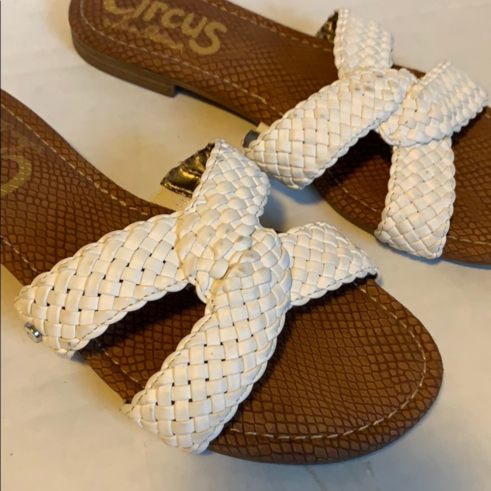 Sandal - Picture 3 of 4